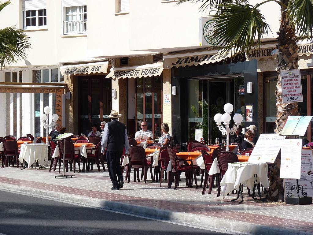 las fuentes restaurant nerja