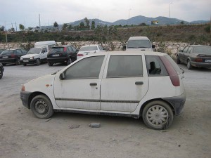 abandonedcar3dec13