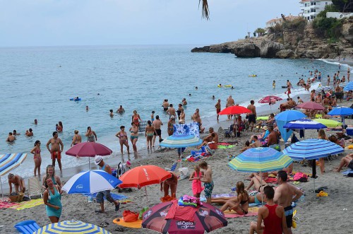 El Salon beach, Nerja