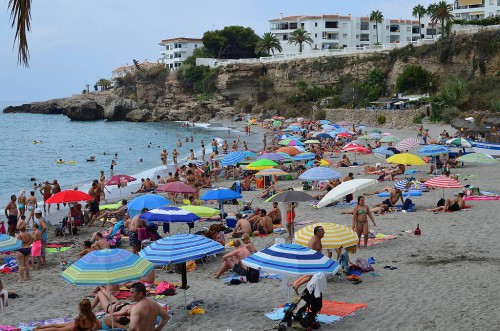 El Salon beach, Nerja