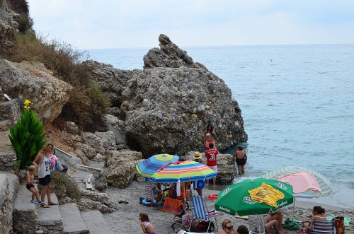 El Salon beach, Nerja