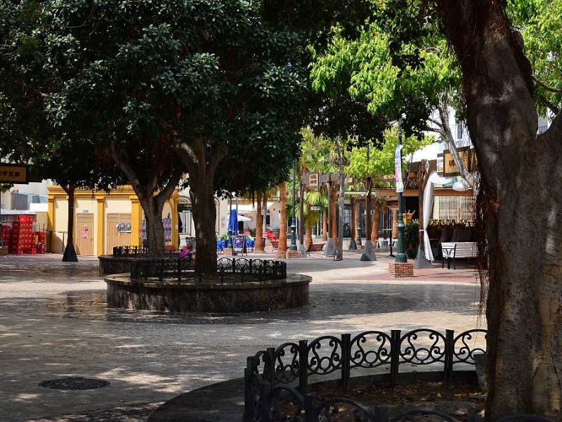 Plaza Tutti Frutti, Nerja