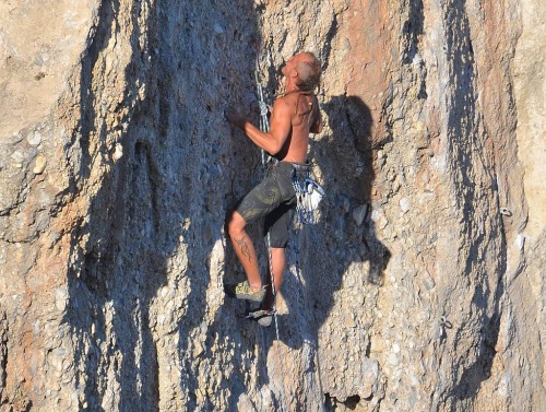 Climbers, Calahonda beach, Nerja