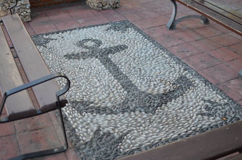 anchor pavement, Nerja