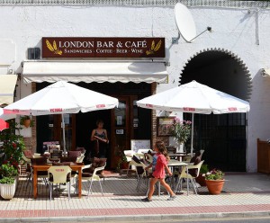 London Bar, Nerja