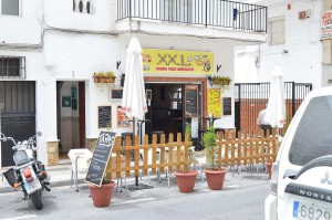 XXXL, Nerja