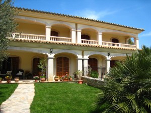 Top 20 Holiday Rentals in Nerja