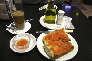 typical andalusian breakfast tostada con tomate