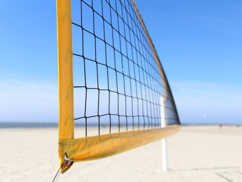 sports and volleyball at burriana beach nerja