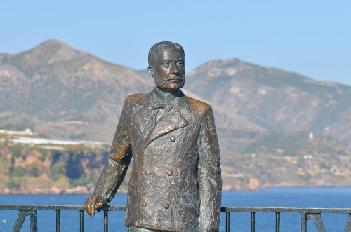 King Alfonso statue, Nerja