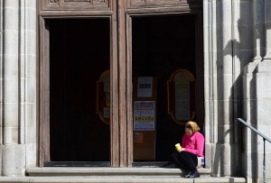 Beggar, Madrid