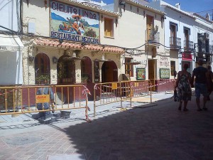 calle El Barrio, Nerja, roadworks