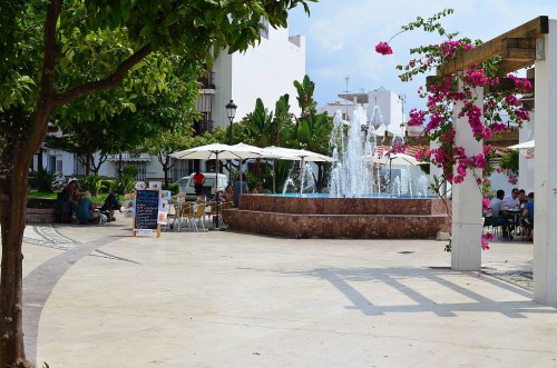 Plaza Cantarero, Nerja