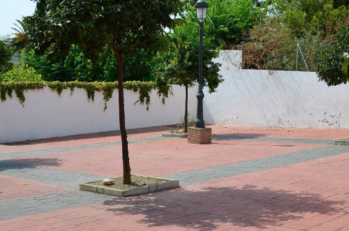 Plaza Clara Campoamor, Nerja