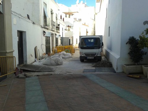 calle Iglesia roadworks