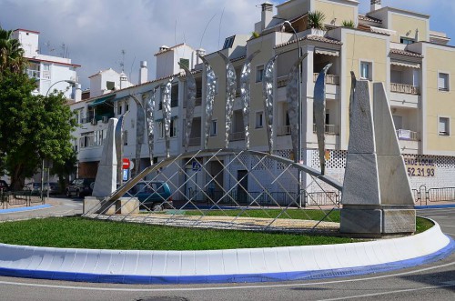 Robert Harding sculpture, Nerja