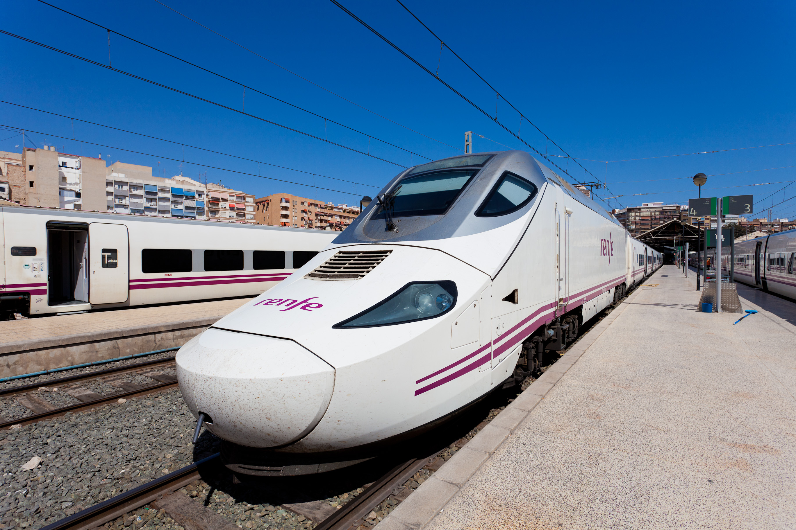 The high speed rail network in Spain makes no gain Nerja Today